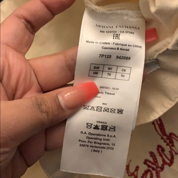 Not even used once, cloth material tote - Picture 4 of 5